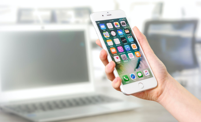 iPhone